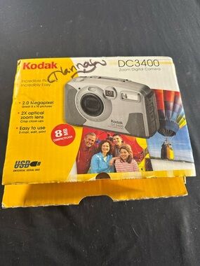 Kodak DC3400 Silver and Black Digital Camera Box